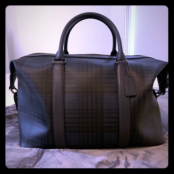 coach voyager duffle